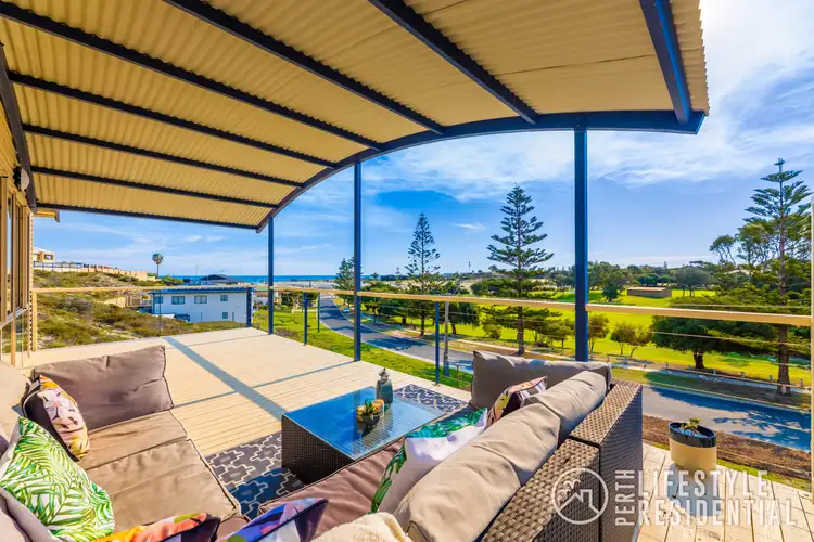 16 Charnwood Avenue, Two Rocks WA 6037