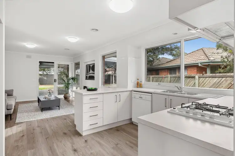 Fifth view of Homely house listing, 5 Carnarvon Court, Sunbury VIC 3429