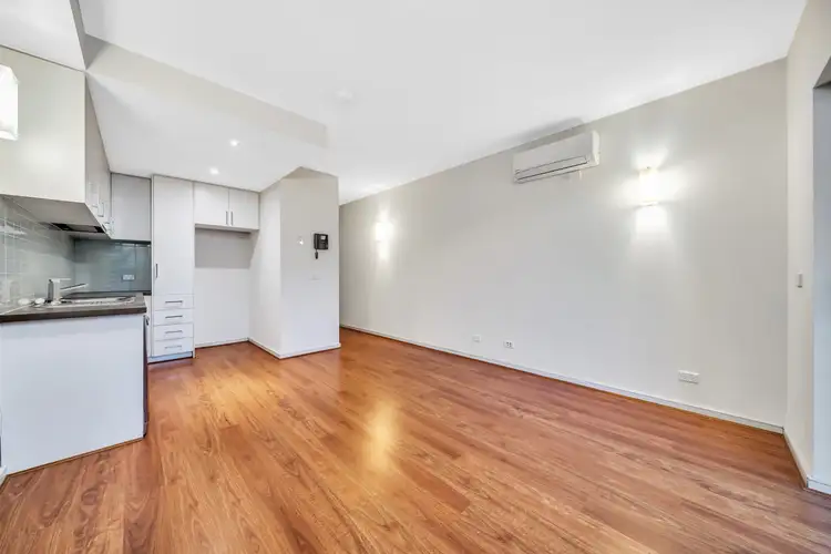 Fifth view of Homely apartment listing, 3/463 South Road, Bentleigh VIC 3204