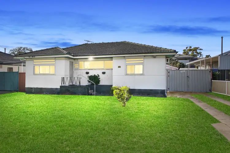 Fifth view of Homely house listing, 21 Finisterre Avenue, Whalan NSW 2770