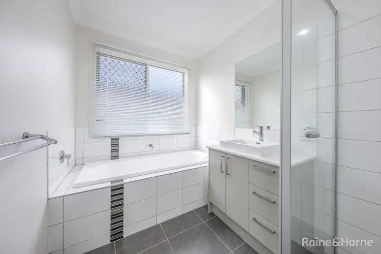 Fourth view of Homely house listing, 183 James Melrose Drive, Brookfield VIC 3338