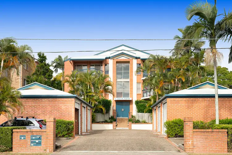 2/111 Pashen Street, Morningside QLD 4170