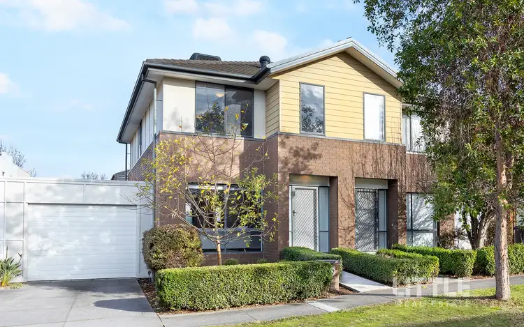 30 Camville Road, Mulgrave VIC 3170