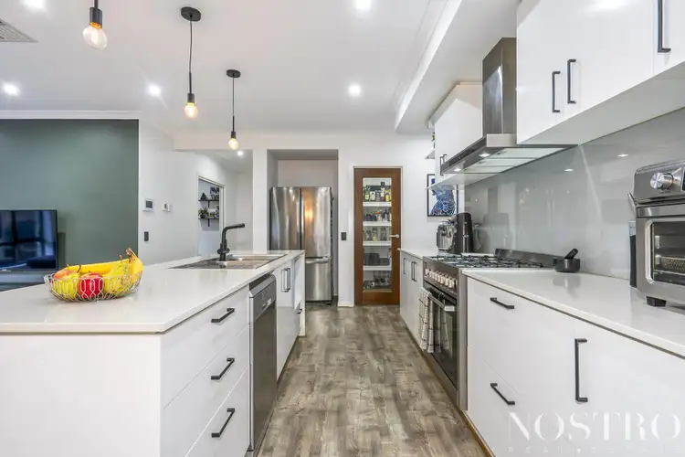 Fifth view of Homely house listing, 8 Cascade DRIVE, Beveridge VIC 3753