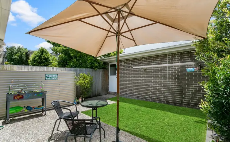 2/6 Anlaby Drive, Pimpama QLD 4209
