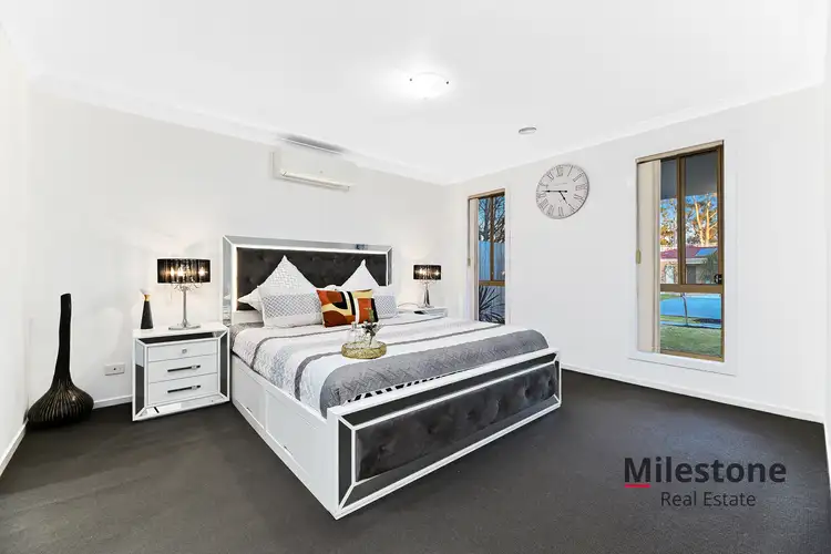 Fifth view of Homely house listing, 30 Wakenshaw Crescent, Pakenham VIC 3810