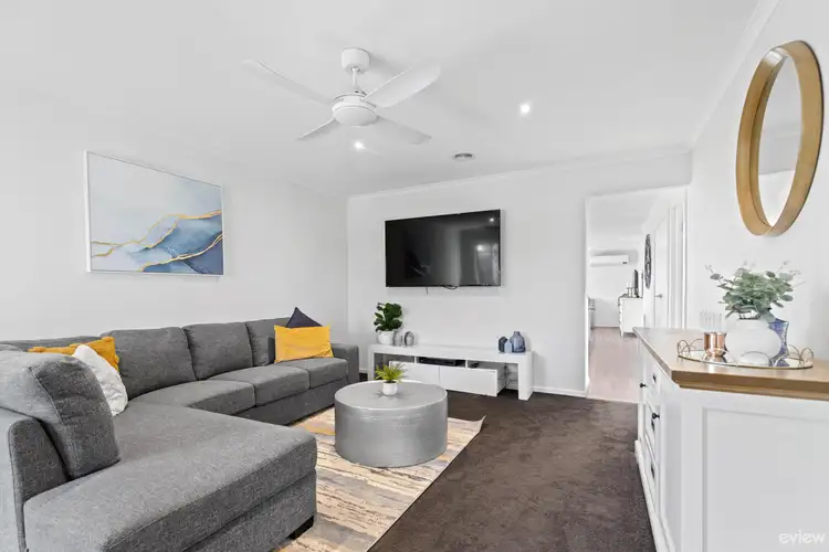 Third view of Homely house listing, 5 Triumph Way, Skye VIC 3977
