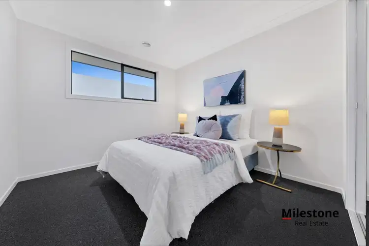 Second view of Homely house listing, 32 Crescendo Boulevard, Clyde VIC 3978