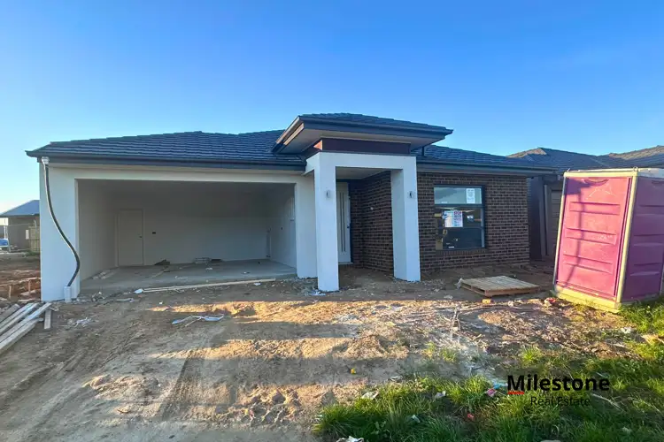 Fourth view of Homely house listing, 32 Crescendo Boulevard, Clyde VIC 3978