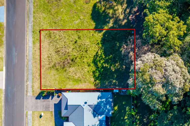 25 Courtenay Crescent, Long Beach NSW 2536