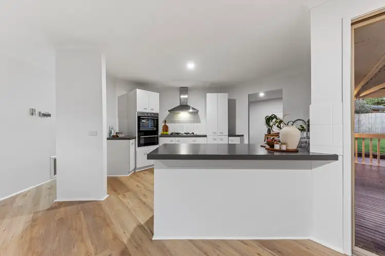 Fourth view of Homely house listing, 4 Moloney Court, Berwick VIC 3806