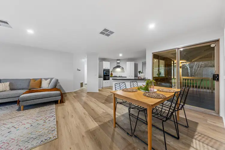 Sixth view of Homely house listing, 4 Moloney Court, Berwick VIC 3806
