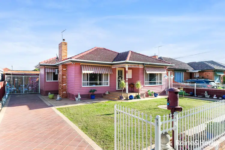 1 Mills Street, Sunshine North VIC 3020