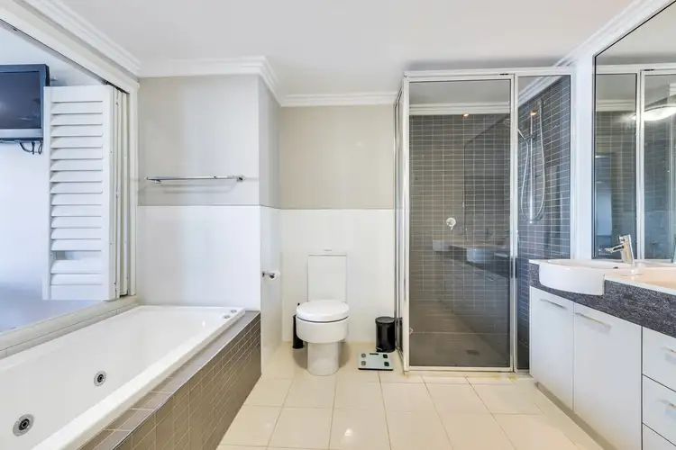 Sixth view of Homely apartment listing, 712/102 Esplanade, Darwin City NT 800