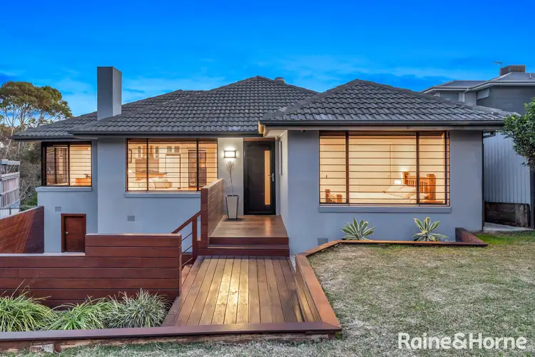 1/37 Hillside Grove, Airport West VIC 3042