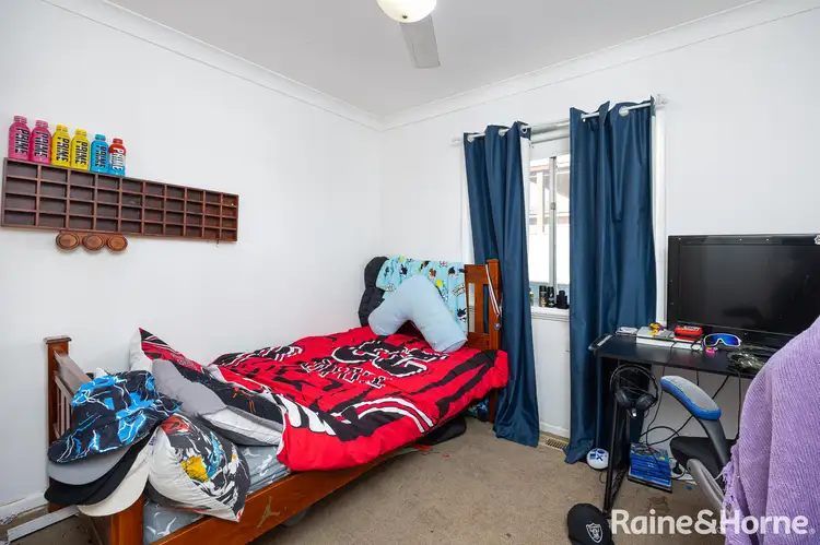 Sixth view of Homely house listing, 20 Martin Street, Tolland NSW 2650