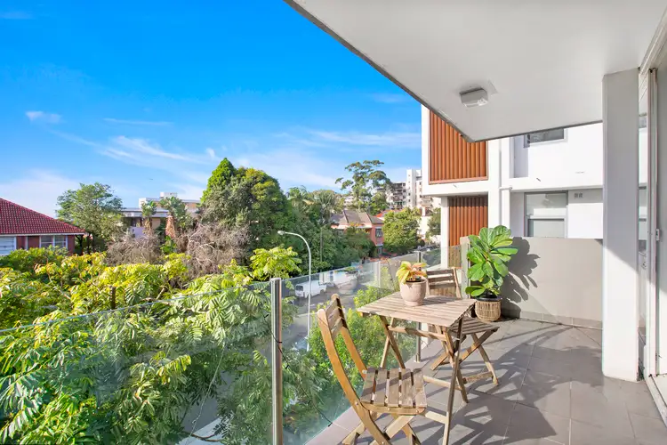 Third view of Homely apartment listing, 4/7A Penkivil Street, Bondi NSW 2026