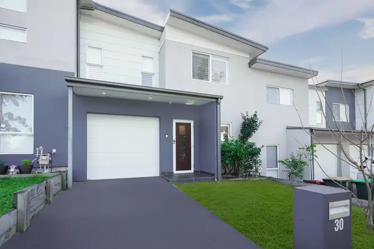 30 Mellish Parade, Glenfield NSW 2167