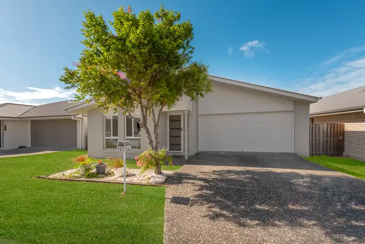 101 Dixon Drive, Pimpama QLD 4209