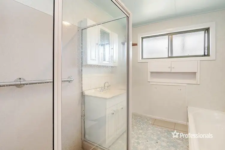 Fifth view of Homely house listing, 235 Coleraine Road, Hamilton VIC 3300