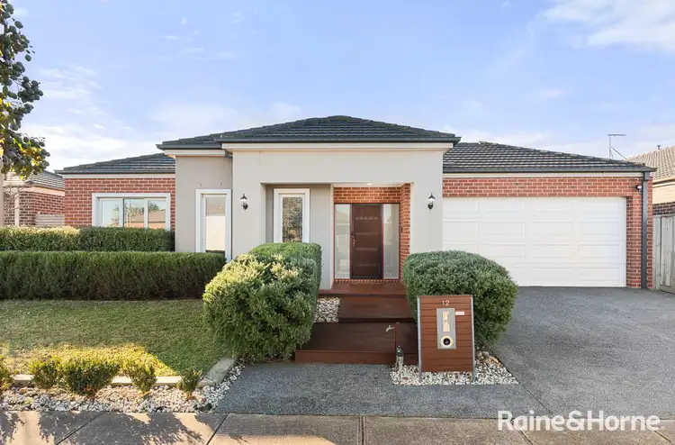 12 Jacana Crescent, Williams Landing VIC 3027