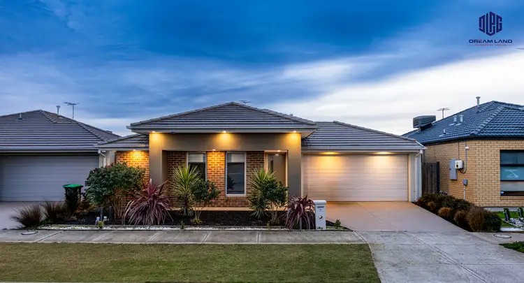 11 Joy Drive, Mickleham VIC 3064