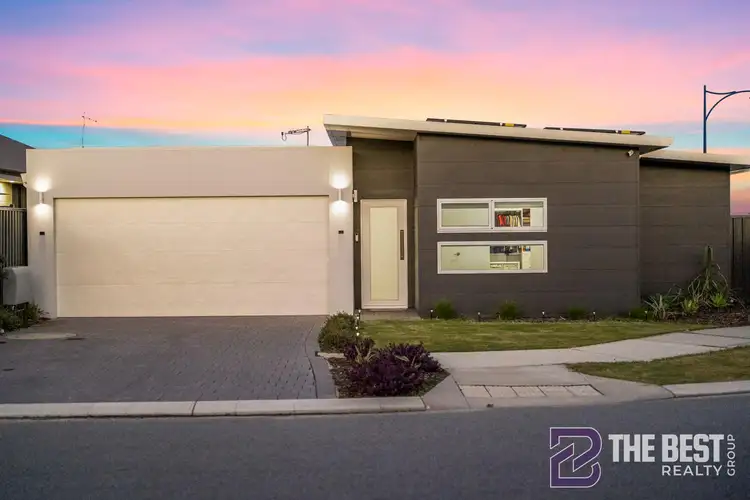 28 Hyacinth Drive, Piara Waters WA 6112