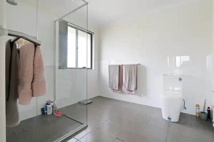 Fifth view of Homely house listing, 28 Foxtail Crescent, Woongarrah NSW 2259