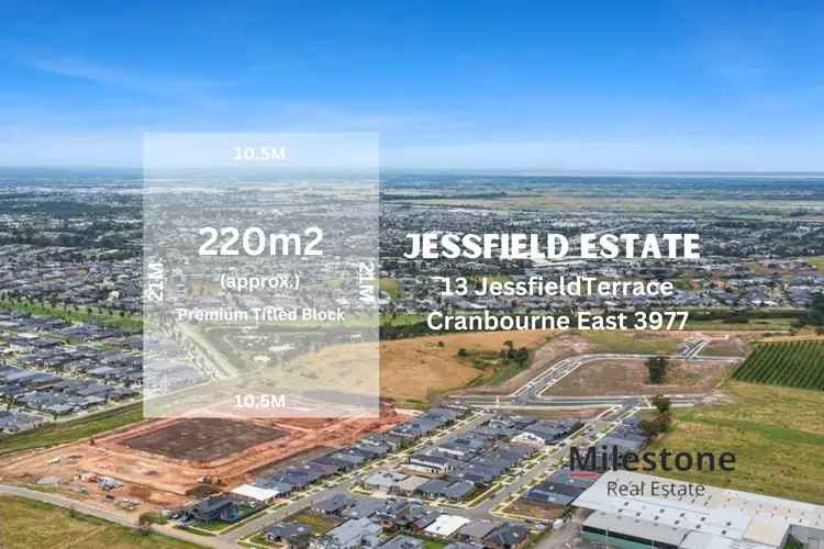 13 Jessfield Terrace, Cranbourne East VIC 3977