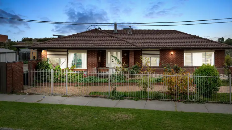 Main view of Homely house listing, 5 Gladstone Street, Thomastown VIC 3074