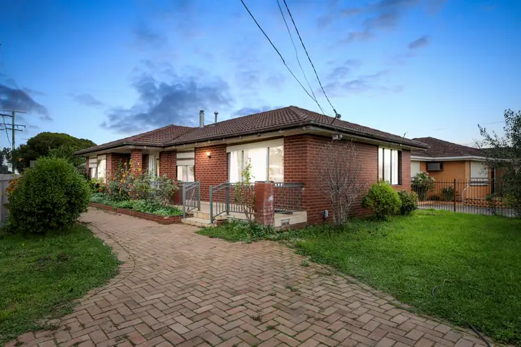 Second view of Homely house listing, 5 Gladstone Street, Thomastown VIC 3074