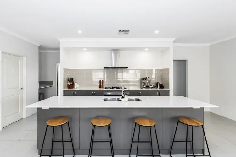 Third view of Homely house listing, 19 Incana Way, Beeliar WA 6164