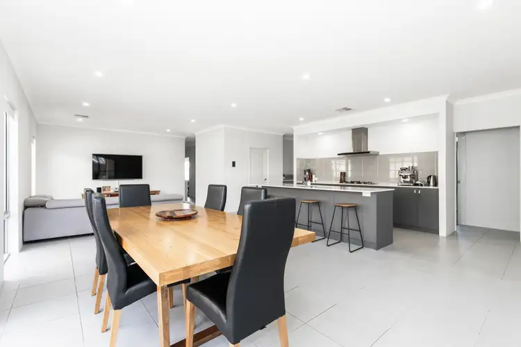 Sixth view of Homely house listing, 19 Incana Way, Beeliar WA 6164