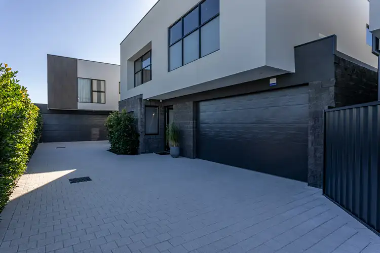 18B Laurence Road, Innaloo WA 6018