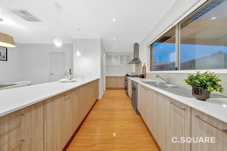 Fifth view of Homely house listing, 44 Valiant Crescent, Craigieburn VIC 3064