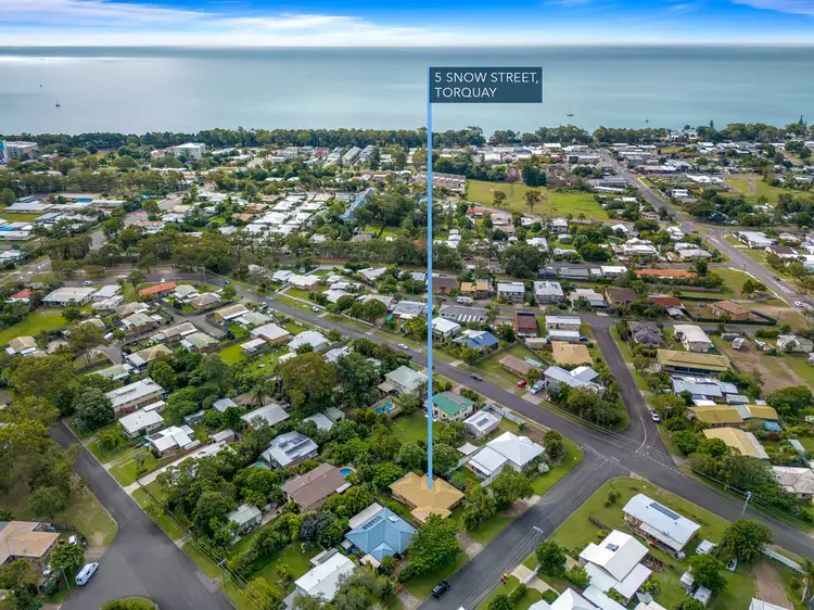 5 Snow Street, Torquay QLD 4655