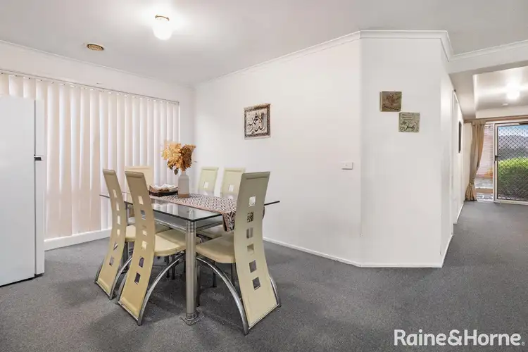 Sixth view of Homely house listing, 8 Barrett Court, Roxburgh Park VIC 3064