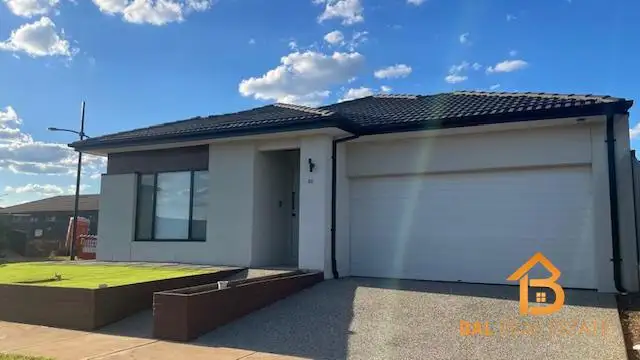 48 Rochford Way, Melton South VIC 3338