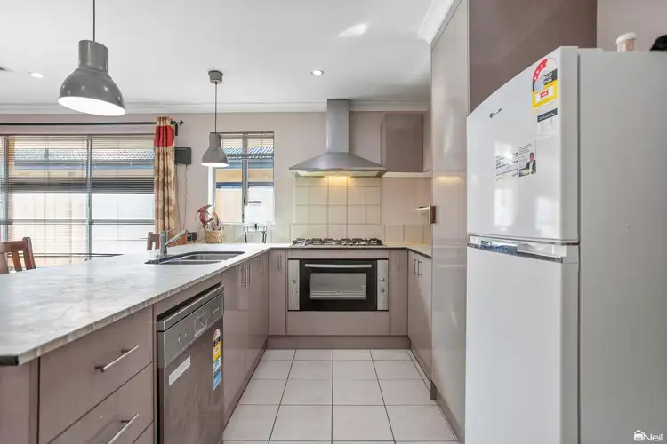 Fifth view of Homely house listing, 33 Clover Approach, Seville Grove WA 6112