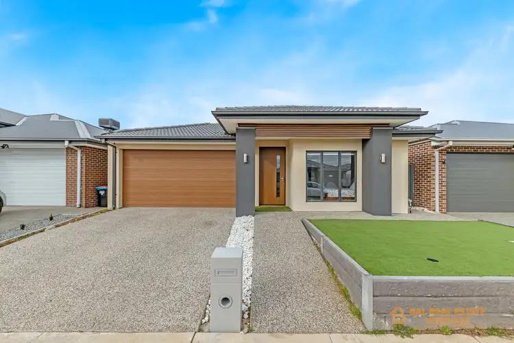 56 Saltaire Drive, Strathtulloh VIC 3338
