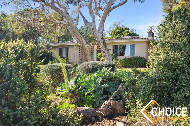 9 Hillside Crescent