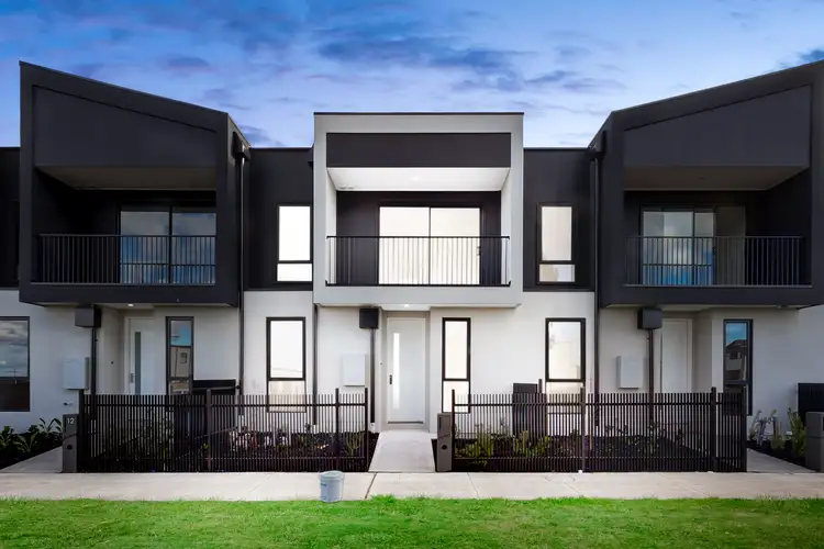 10 Kronos Walk, Wollert VIC 3750