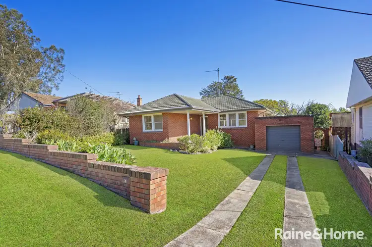 4 Northcott Avenue, East Maitland NSW 2323