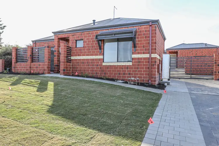 26D Coolbellup Avenue, Coolbellup WA 6163