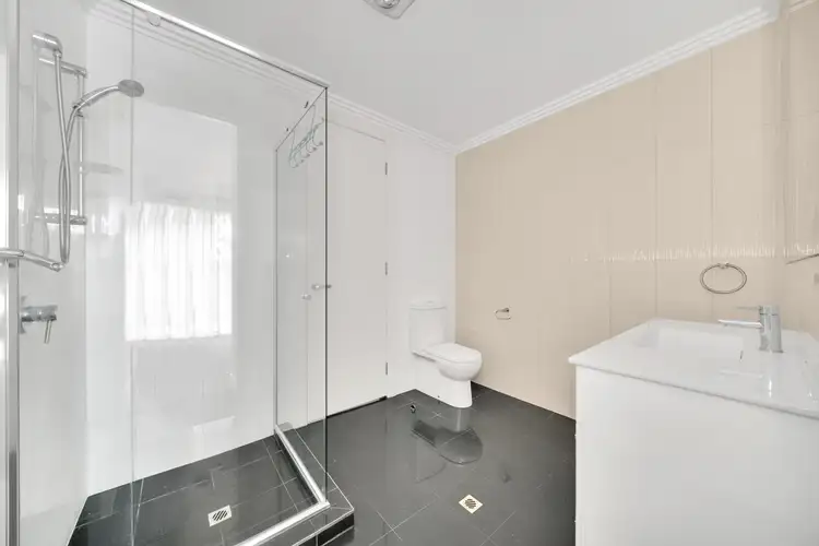 Fifth view of Homely apartment listing, 2/92 Waterford Circuit, Lightsview SA 5085