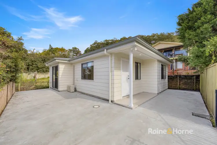 2A Hughes Street