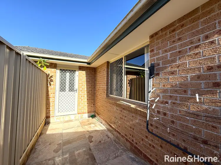 76A Matthews Square, Ingleburn NSW 2565