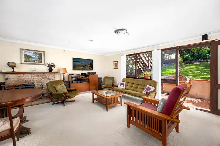 12 Taiyul Road, North Narrabeen NSW 2101