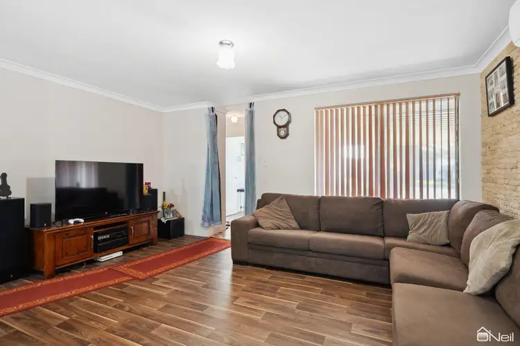 Sixth view of Homely house listing, 7 Montrose Circle, Camillo WA 6111