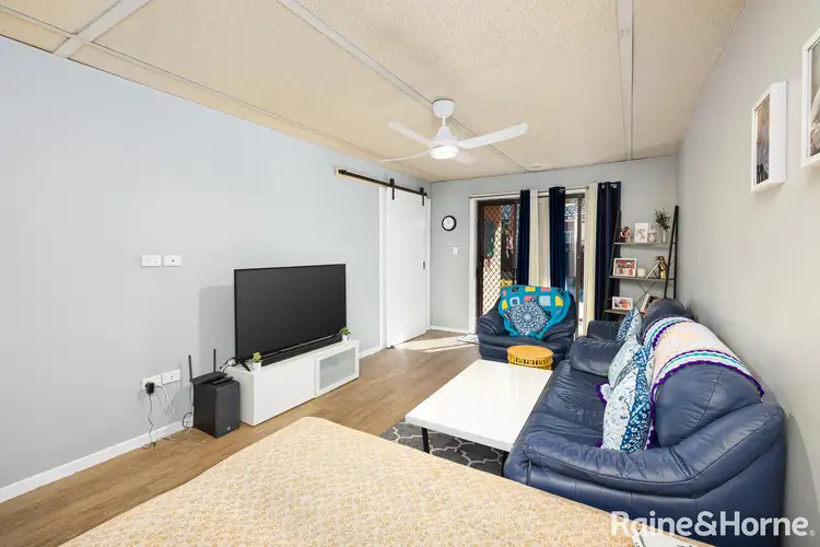 Third view of Homely house listing, 4/7 Langdon Avenue, Wagga Wagga NSW 2650